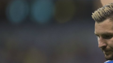 En Francia se investiga el traspaso del futbolista del Toulouse al Marsella en el 2010.