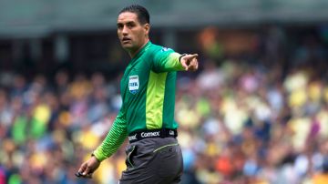 Roberto García Orozco representará al arbitraje mexicano en la Copa América Centenario.
