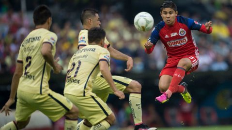 Al darse a conocer el interés de varios equipos europeos, Chivas ha decidido ponerle un precio alto a Javier López.