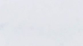 La estación entró en operación después de una ceremonia inaugural realizada por fuerzas de la OTAN.