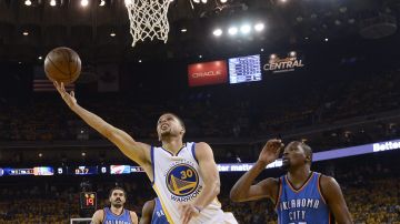 Stephen Curry y los Warriors se encuentran abajo en su serie contra Oklahoma City.