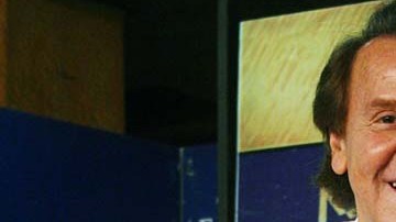 El actor de 72 años perdió a una de sus nietas a causa de esta enfermedad.