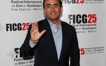 Adal mencionó que fue su madre quien siempre lo acompañó a todos los estrenos de sus obras.