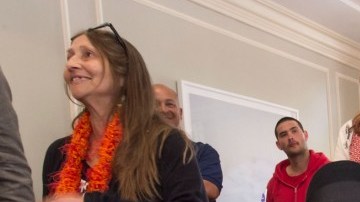 Alfonso González es prueba que nunca es tarde para terminar tus estudios. /CORTESIA DE USC