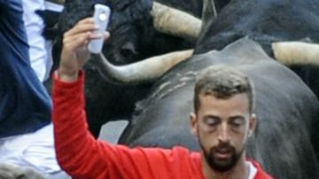 selfie toro