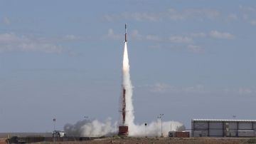 El cohete hipersónico despega del campo de pruebas de Woomera.