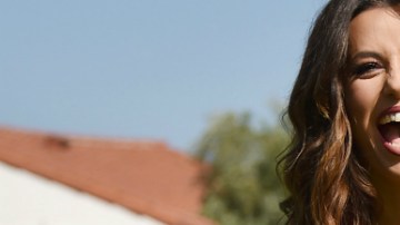 Una gran sonrisa, pero ¿qué hay del anillo de rubí?