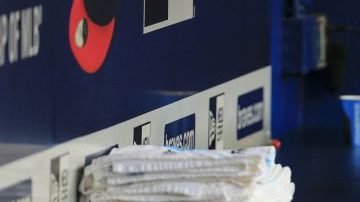 Fredi González fue cesado como piloto de los Bravos de Atlanta, de lo cual se enteró a través de una agencia de viajes.