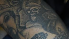 Los símbolos y tatuajes de las maras salvadoreñas también pueden verse en el norte de Italia.