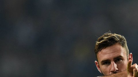 Layún se encargó de abrir el marcador a favor del Porto.