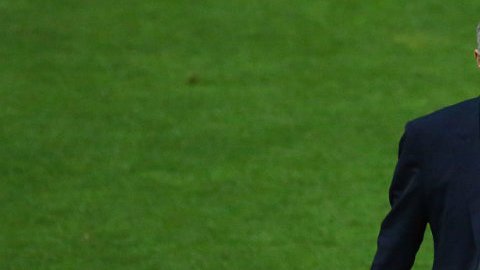 El sueldo que le ofrece el Fenerbahce es superior a lo que le daría el ManU.