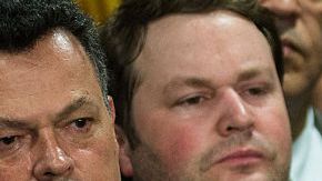 A falta de entregar dos carteras, no hay ninguna mujer entre los 24 ministros.