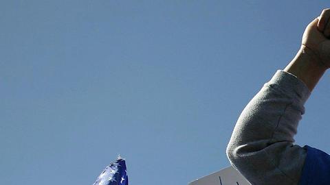 La última prorroga entró en vigor el 6 de enero de 2014 por 18 meses hasta el 5 de julio de este año.