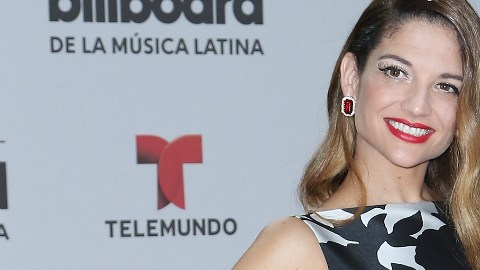 La cantante española dio la noticia en sus redes sociales.