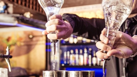 Hoy en día, esta celebración es muy popular en EE.UU y en consecuencia, de mayor consumo de alcohol.