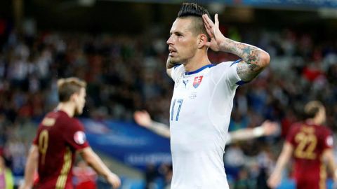 Hamsik marcó uno de los goles más bellos en lo que va de la Euro.