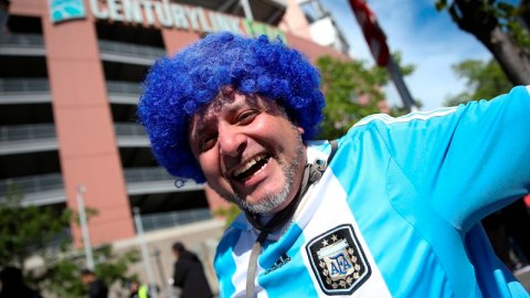 Los aficionados argentinos inundaron Seattle.