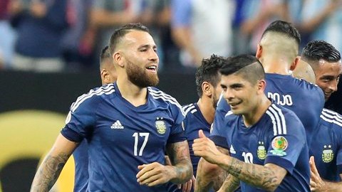 Goleada inclemente de Argentina a Estados Unidos en Houston.