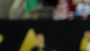Aficionado se le hinca a Messi