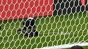 El gol histórico de Arnor Ingvi Traustason de Islandia en la Euro 2016.