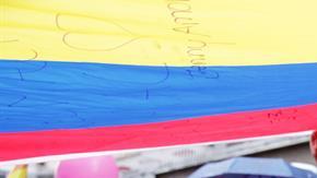 Los colombianos celebraron el anuncio. EFE