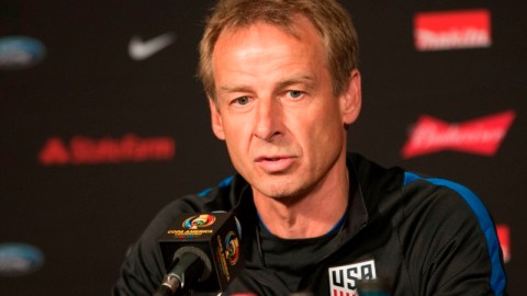 Jurgen Klinsman quiere darles a sus pupilos experiencias únicas y jugar un amistoso en Cuba es una de ellas.