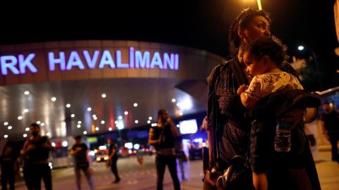 Atentado en aeropuerto de Estambul