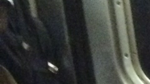 Desamparado en vagon del tren en NYC.