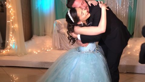 Gabriel Coronel junto a Astrid.