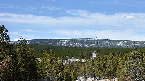 Así lucen las fuentes termales en el área de la cuenca de géiseres de Norris en Yellowstone.