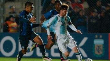 Messi cree que México tiene la ventaja de jugar "de local" en suelo estadounidense.