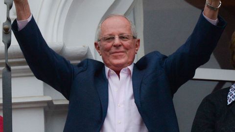 Pedro Pablo Kuczynski resultó electo Presidente de Perú.