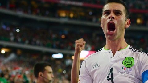 Rafa Márquez celebra su gol del domingo contra Uruguay. El capitán mexicano volvió a responder en una competencia internacional.