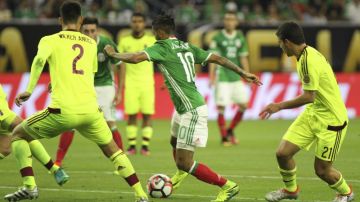 El mexicano 'Tecatito' Corona se quitó a medio equipo venezolano para marcar el gol del torneo.