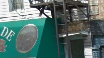 El bar gay en Brooklyn donde un hombre amenazó con disparar "al estilo Orlando".