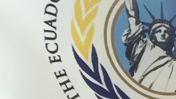 La ecuatoriana Martha Gualotunai, quien lleva 21 años sin ir a su país, viajará el lunes a Washington a pedir la aprobación del TPS.