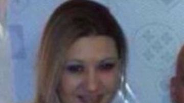 Quien supuestamente sería Heber Lópes aparece con dos prostitutas.