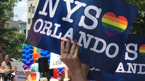 NY eregirá monumento para honrar a las víctimas del odio la intolerancia y la violencia.