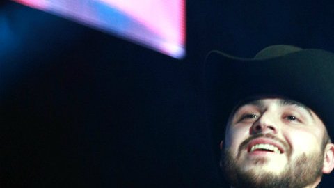 Las autoridades estatales han iniciado la búsqueda del cantante.