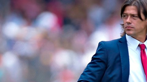Matías Almeyda, su historia con Chivas continúa.