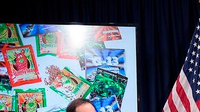 El gobernador Andrew Cuomo durante una rueda de prensa sobre la lucha contra la marihuana sintética.