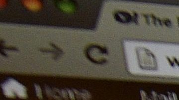 El grupo de telecomunicaciones estadounidense Verizon confirmó hoy, 25 de julio de 2016, que había alcanzado un "acuerdo definitivo" para comprar el negocio operativo de Yahoo por unos 4.830 millones de dólares.