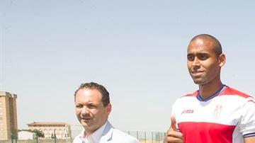 Memo Ochoa en el Granada