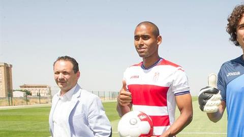 Memo Ochoa en el Granada