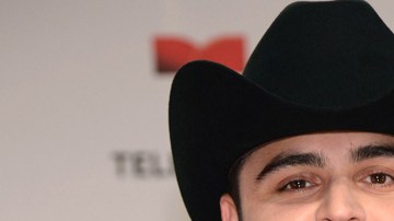 "Fui yo mismo quien decidió retirar el video de Youtube", repitió varias veces.