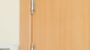 Se quiere limitar a seis por semana el número de veces que los cobradores de deuda entran en comunicación con los consumidores./Shutterstock