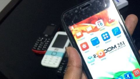 freedom 251