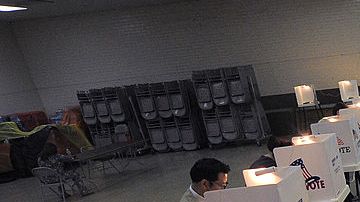 La  mayoría de los votantes latinos están en estados que no son decisivos en las elecciones presidenciales.