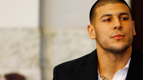 Aaron Hernandez fue condenado a cadena perpetua por haber cometido un homicidio.