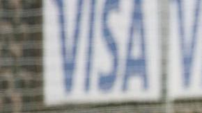 Los usuarios de Twitter atacaron a Memo Ochoa, solidos aún por el 7-0 frente a Chile.